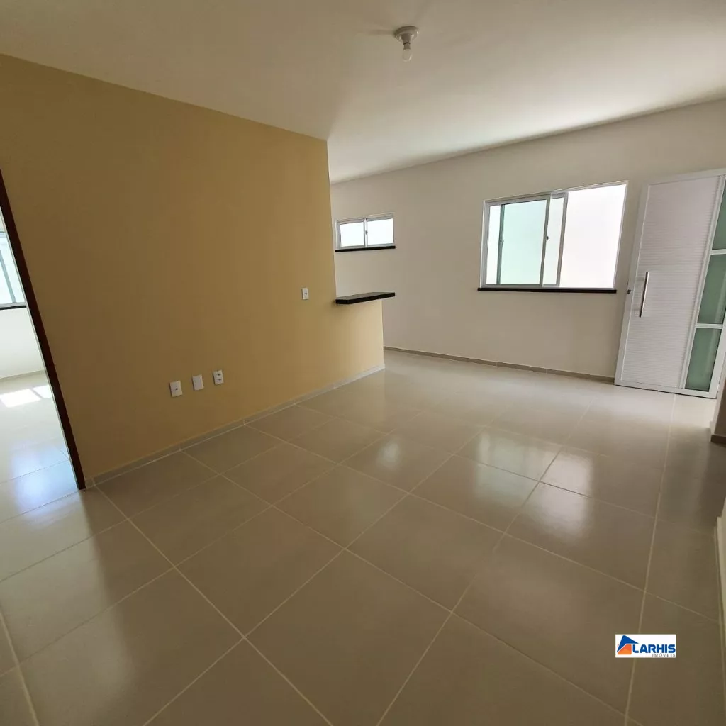 Casa à venda com 2 quartos, 85m² - Foto 4