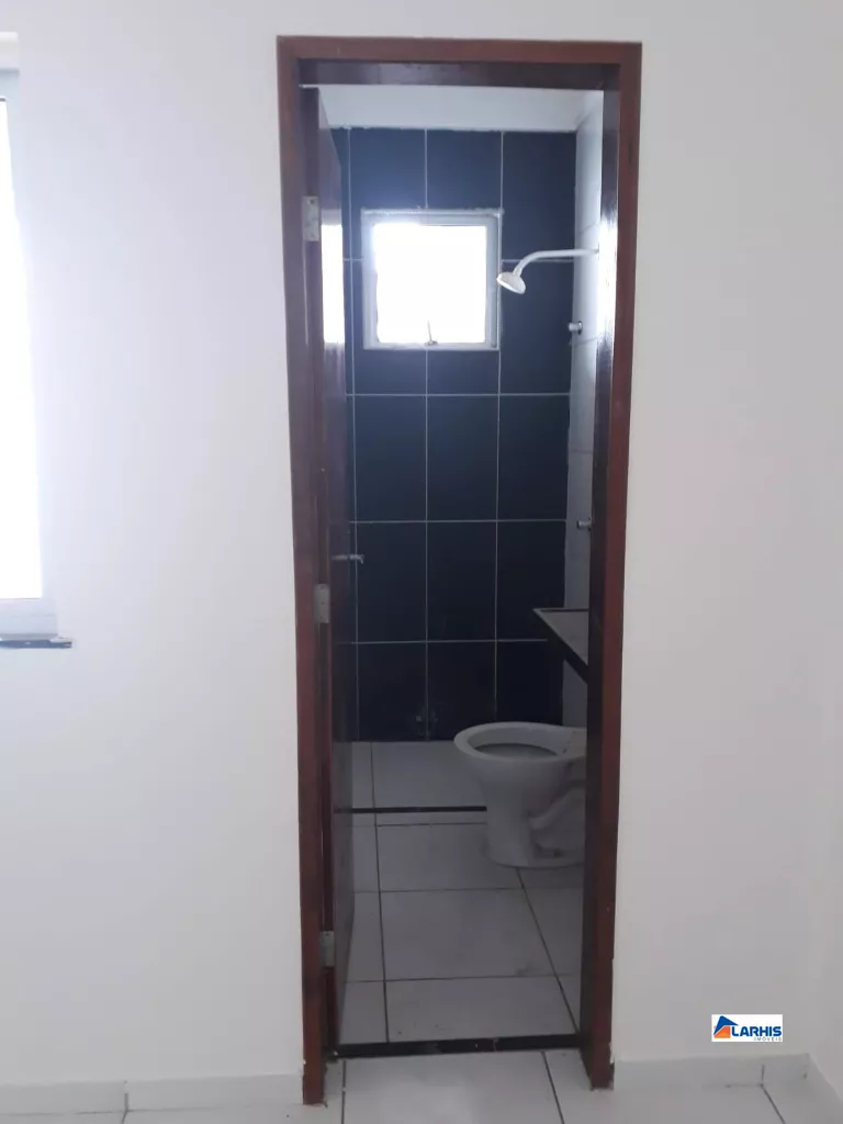 Casa à venda com 2 quartos, 85m² - Foto 6