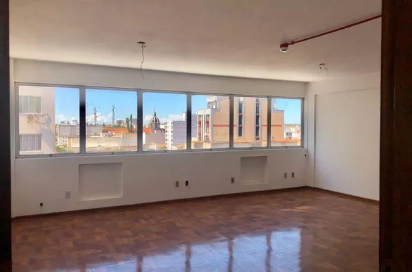 Sala Comercial Galeria Malcon