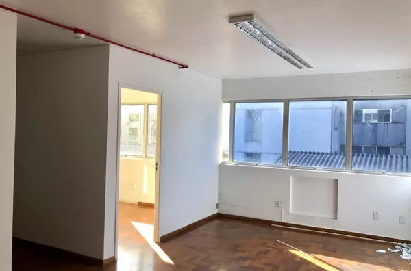 Sala Comercial Galeria Malcon