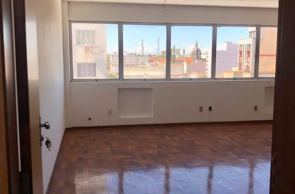 Sala Comercial Galeria Malcon