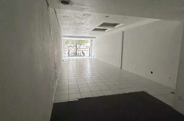 Loja Quinze Novembro 551