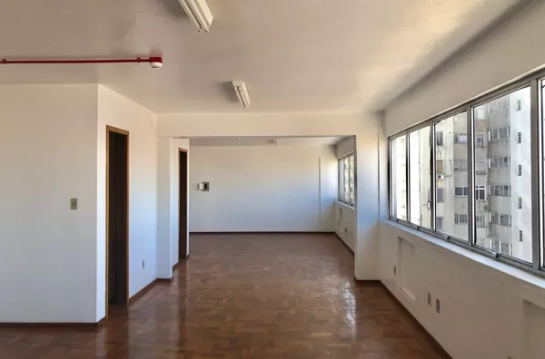 Conjunto Comercial Galeria Malcon