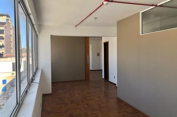 Sala Comercial Galeria Malcon