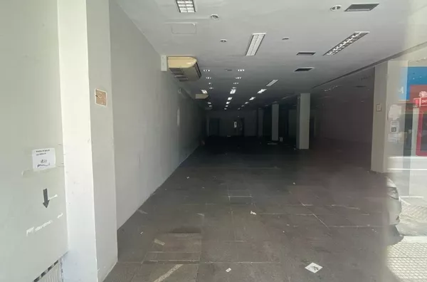 Loja para aluguel com 800m2 na Amaral Peixoto, Volta Redonda - Foto 4