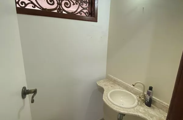 LAVABO