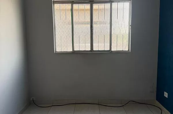 QUARTO COM AR 