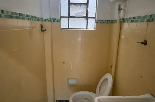 LOJA COM 34,9m²2 PARA LOCAÇÃO PRÓXIMO A PREFEITURA N O BAIRRO ATERRDAO - VOLTA REDONDA - Foto 4