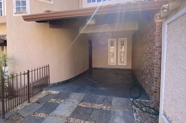 CASA DE 3 QUARTOS SENDO 2 SUITES PARA LOCAÇÃO NO BAIRRO JARDIM BELVEDERE - VOLTA REDONDA