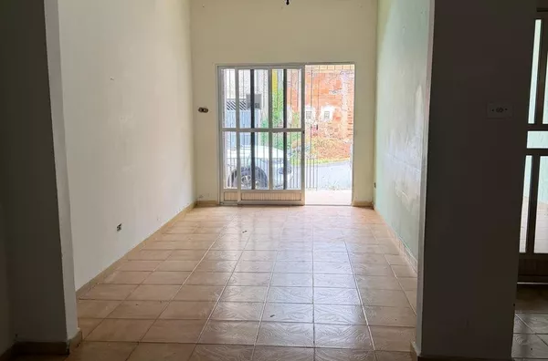Casa para aluguel, 4 quarto(s),  Monte Castelo, Volta Redonda