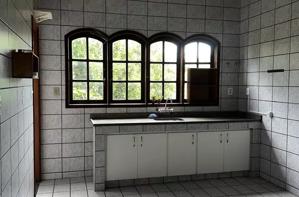 Casa em condomínio com 4 quartos  para aluguel e venda,  Monte Castelo, Volta Redonda - Foto 3