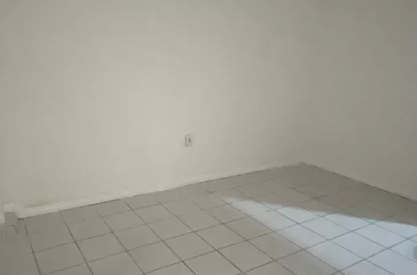 SALA COMERCIAL PARA ALUGAR AVENIDA AMARAL PEIXOTO - Foto 2