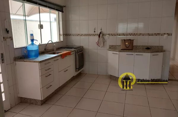 Sobrado para venda, 3 quarto(s),  Parque Residencial Jaguarí, Americana