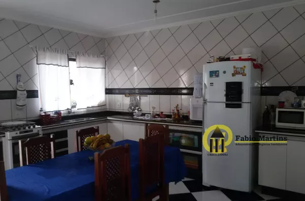 Sobrado para venda, 4 quarto(s),  Jardim Santa Rosa, Nova Odessa