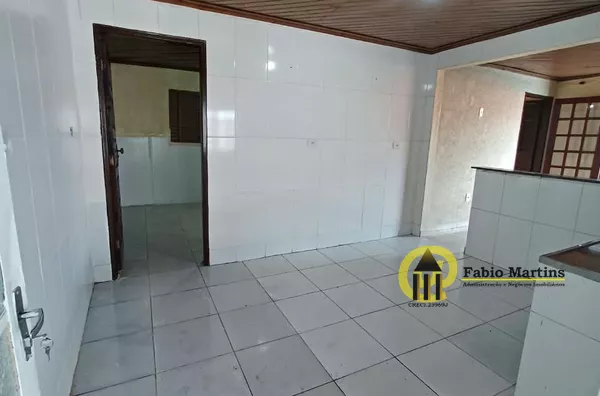 Casa fundos  para aluguel,  Jardim Santa Rosa, Nova Odessa