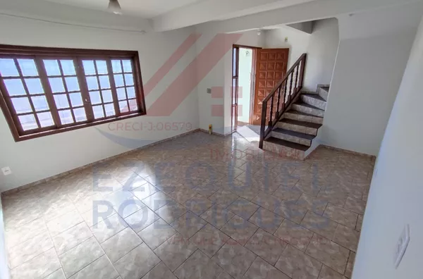 Sobrado para aluguel, 3 quarto(s),  Jardim Florestal, Telêmaco Borba