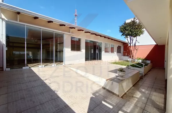 Casa para venda, 3 quarto(s),  Centro, Telêmaco Borba