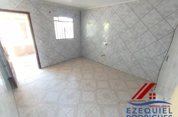 Casa para aluguel com 2 quartos, bairro Ana Mary, Telêmaco Borba