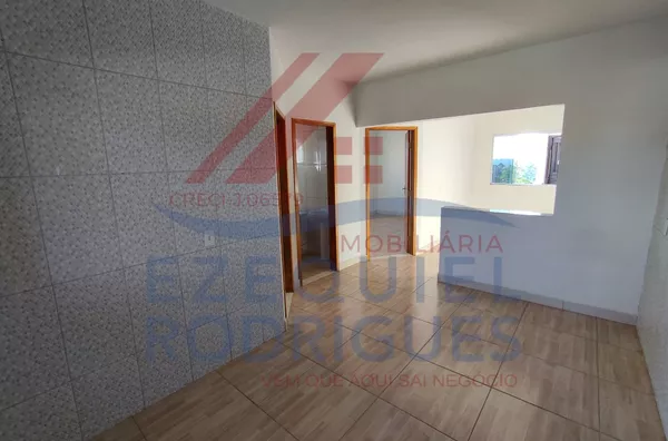 Apartamento para aluguel com 2 quartos e garagem, Área 03, Telêmaco Borba. - Foto 4