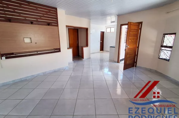 Casa para aluguel, com 2 quartos, Parque Limeira Área II, Telêmaco Borba