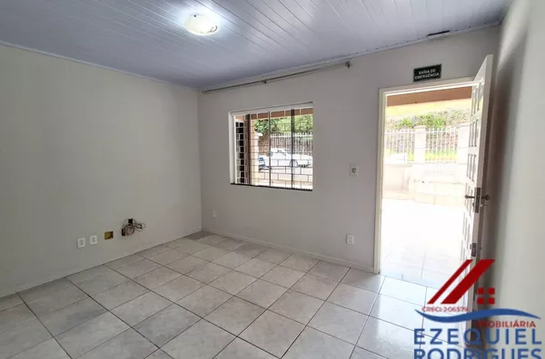 Casa para aluguel, 3 quarto(s),  Parque Limeira Área 3, Telêmaco Borba