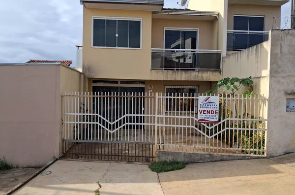 Sobrado para venda, 3 quarto(s),  Jardim Alegre, Telêmaco Borba