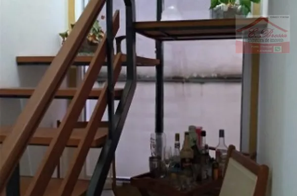 Sobrado de fino acabamento no Jaraguá (JD. Vivan) | Acabamento Fino | Rua Tranquila | Aceita Financiamento