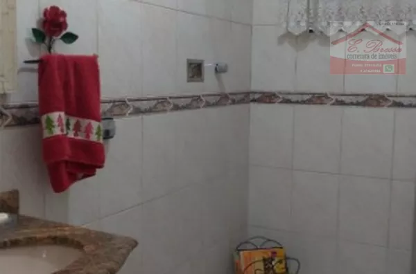 Sobrado de fino acabamento no Jaraguá (JD. Vivan) | Acabamento Fino | Rua Tranquila | Aceita Financiamento