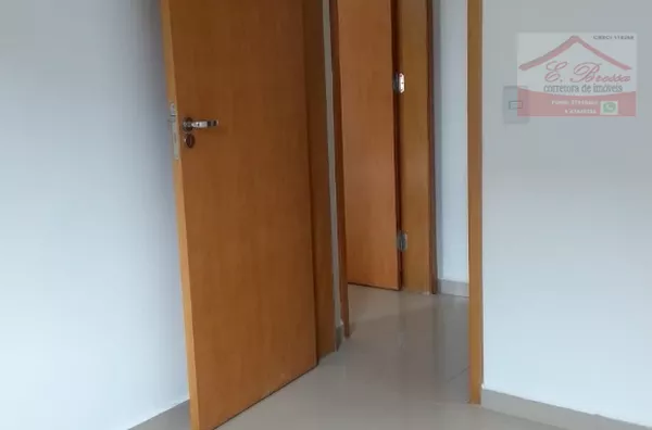 SOBRADO EM CONDOMINIO FECHADO