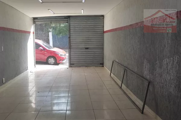 Anúncio Profissional – Salão Comercial 30m² na Rua Galvão Bueno Trigueirinho