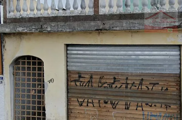 Casa Antiga na Rua Jorge Mobst Sobrinho