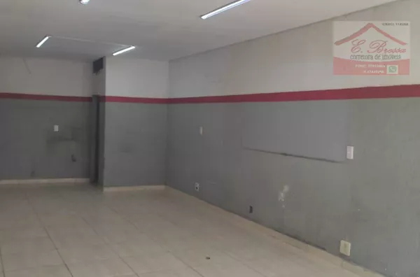 Anúncio Profissional – Salão Comercial 30m² na Rua Galvão Bueno Trigueirinho