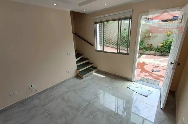 Casa em condomínio para aluguel,  Jardim Santa Lucrecia, São Paulo