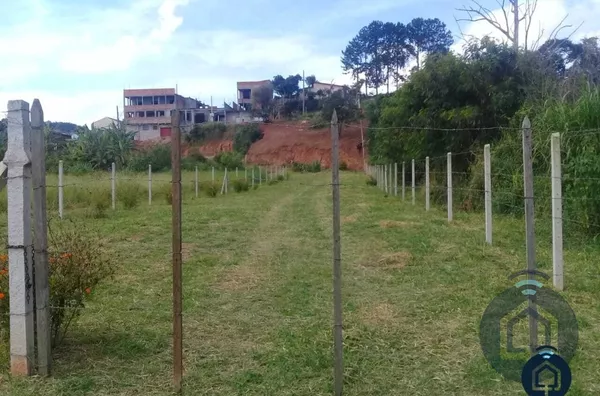 Terreno para venda em bairro nobre