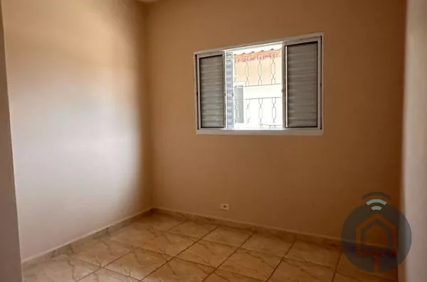 Sobrado para aluguel, 2 quarto(s),  Vila Santa Rosália, São Roque