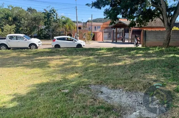 Segurança e Conforto: Terreno no Condomínio de Alto Padrão