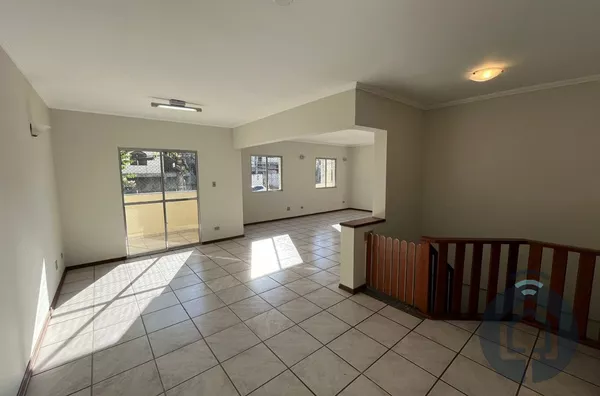 O Melhor da Vida Urbana: Apartamento Duplex com Todos os Confortos!