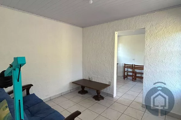 Terreno com galpão e casa de apoio!