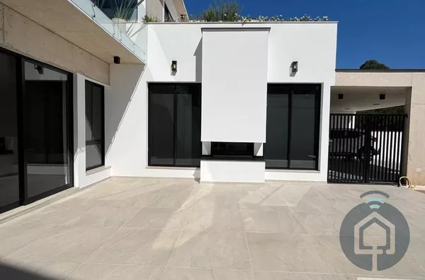 Elegância e Conforto: Uma Casa em Condomínio de Alto Padrão