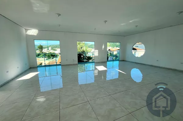 Perfeito para Escritórios e Consultórios – Amplo e Personalizável