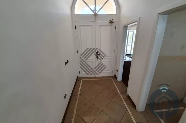 Casa em condomínio de alto padrão