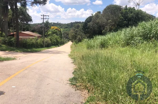 Terreno de 5.400m²  em São Roque!