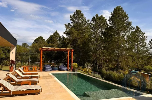 Casa de Alto Padrão em Ibiúna