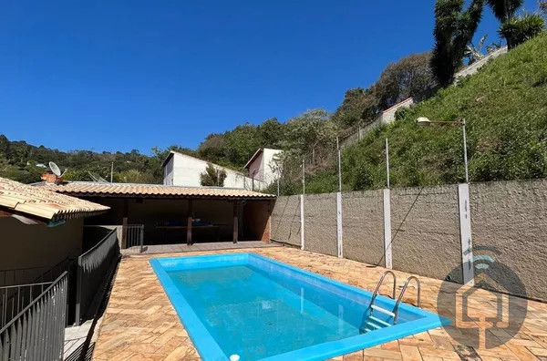 Casa encantadora para locação 