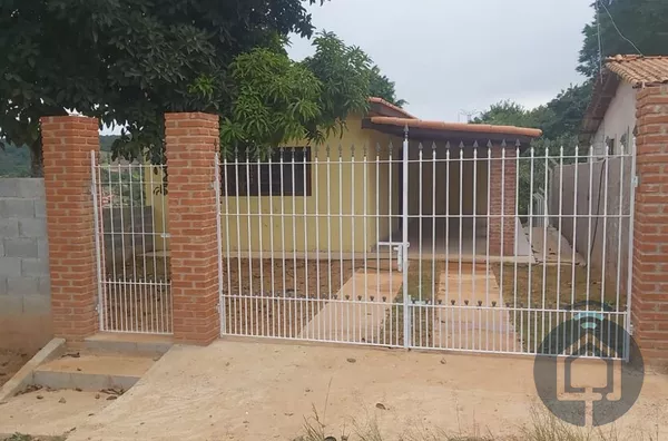 Casa Aconchegante em Ibiúna com Espaço para Pomar ou Piscina