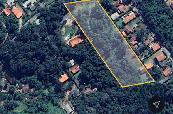 Chácara à Venda em Guaçu, São Roque - 10.000m² com Vista Deslumbrante e Tranquilidade