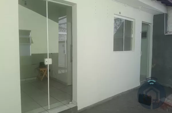 Espaço Comercial para Locação no Jardim Bandeirantes - São Roque: O Local Ideal para Seu Negócio!