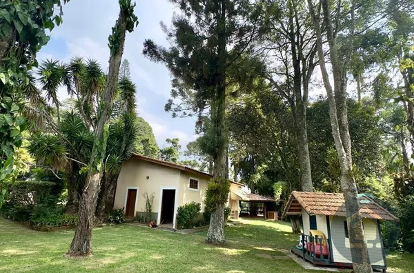 Chácara para venda com 2 quartos em São Roque