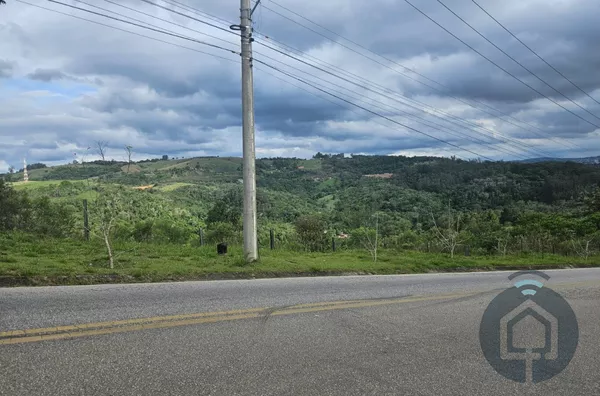 Terreno para Aluguel na Estrada Turística do Morro do Saboó – 240.000 m² em Localização Privilegiada