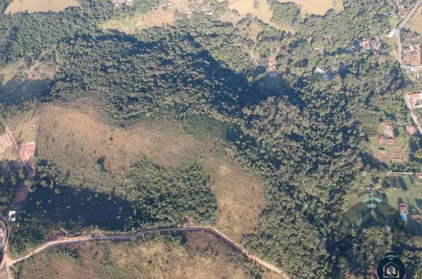 Extensa área para investimento